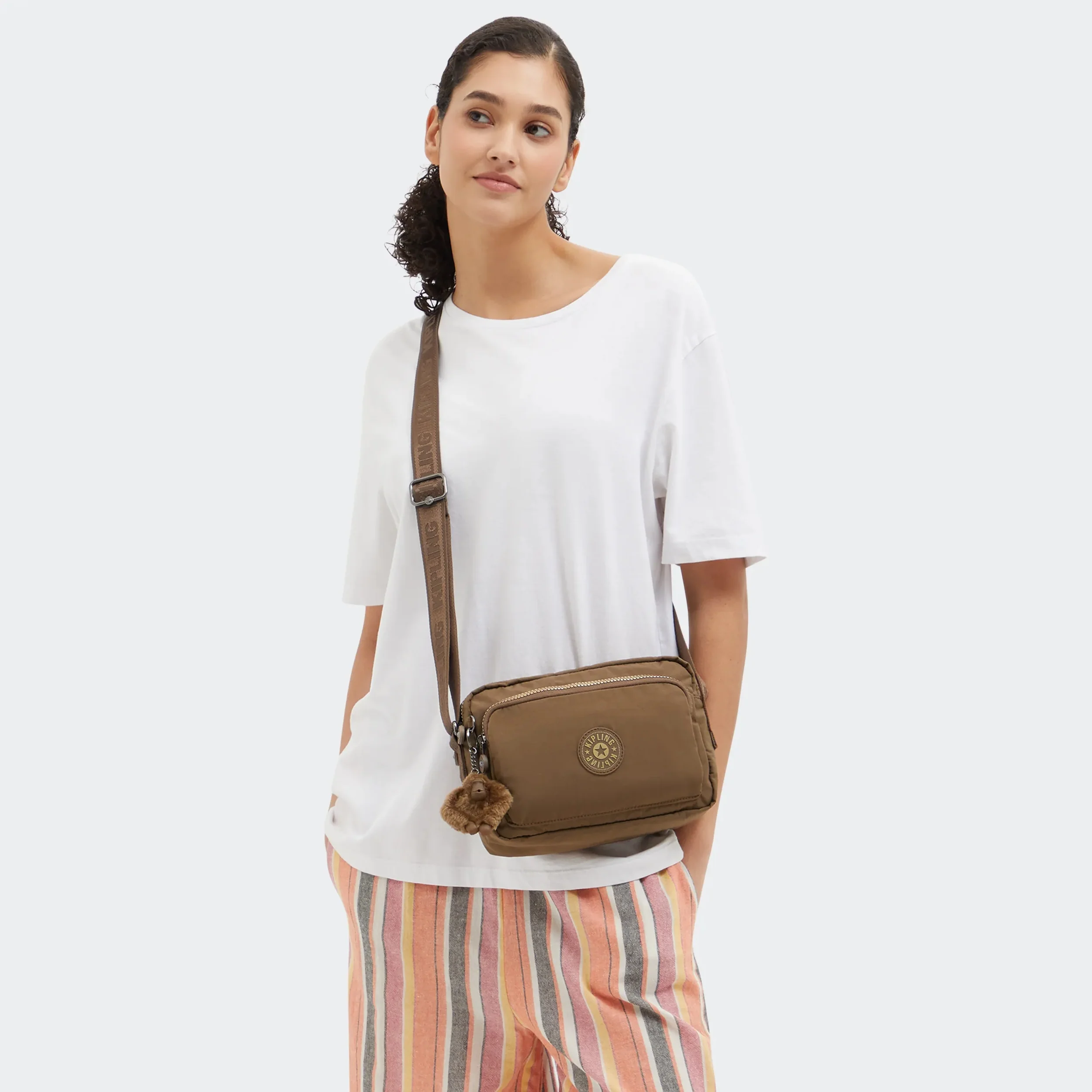 Abanu Medium Zip Crossbody Bag - Image 2