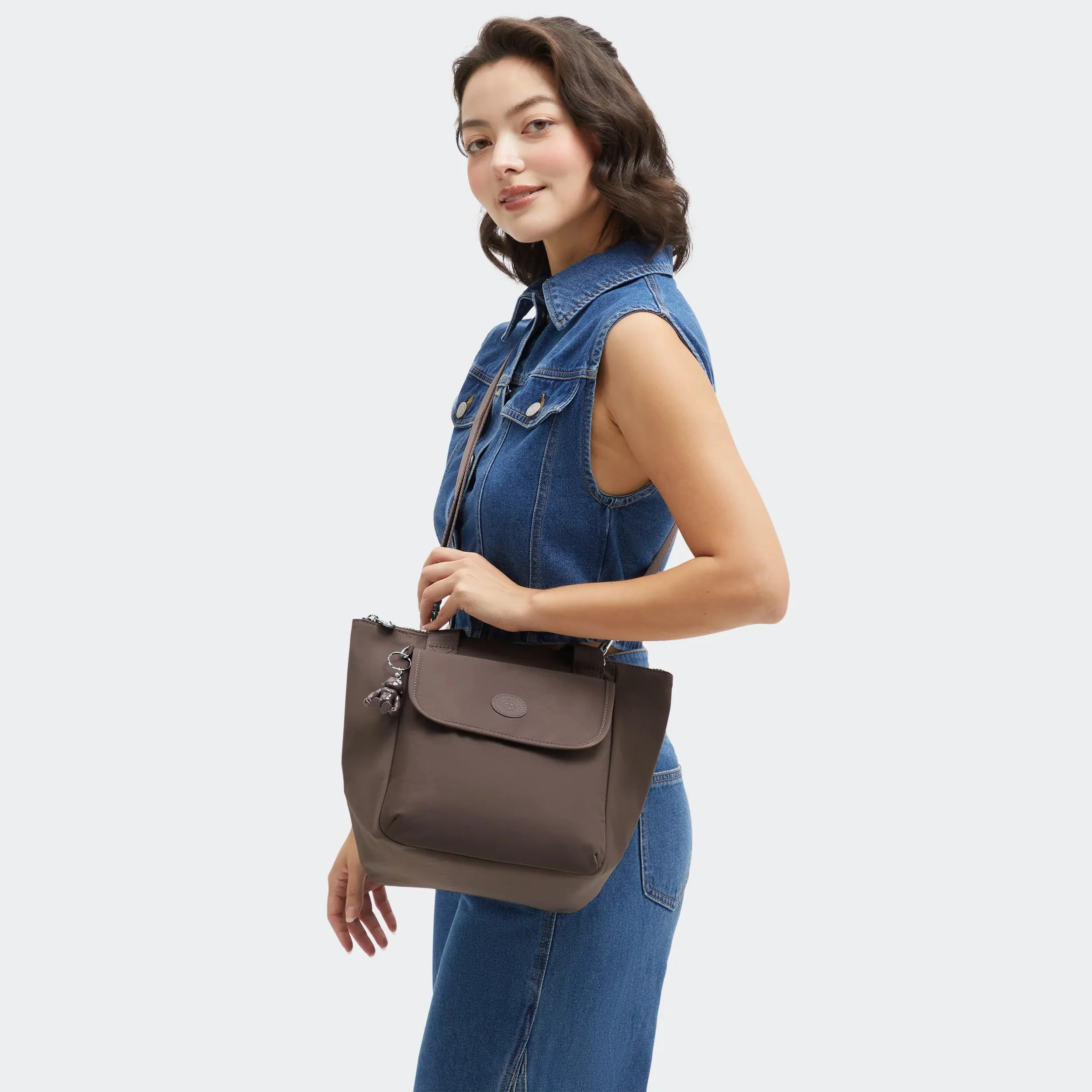 Awakea Lunch Bag - Image 2