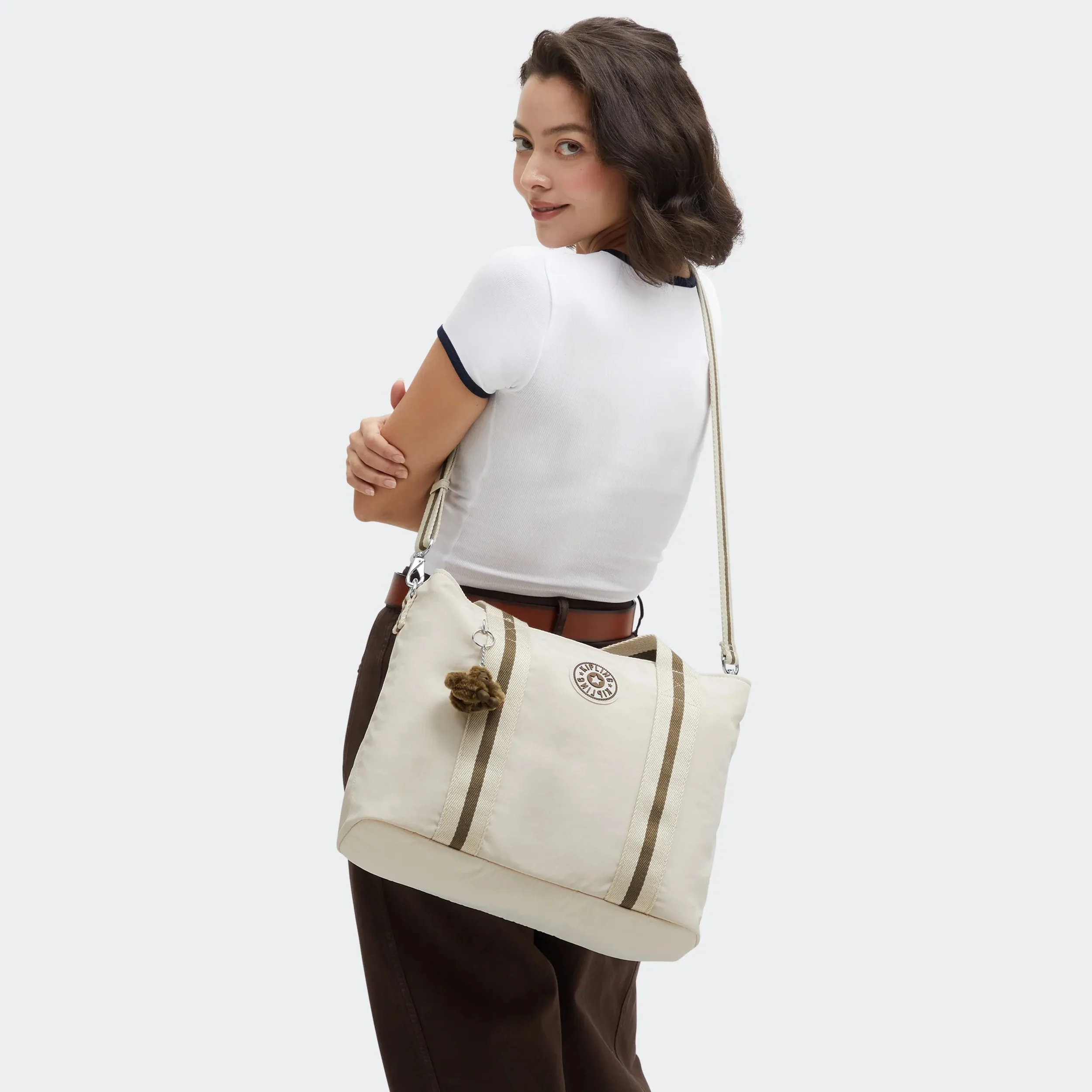 Minta Large Shoulder Bag - Image 2